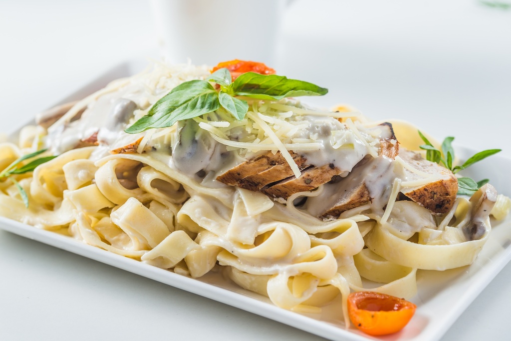 Chicken Alfredo Puree/دجاج الفريدو مهروس