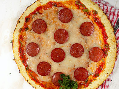 Pizza Pepperoni-Keto / بيتزا بيبروني (كيتو)