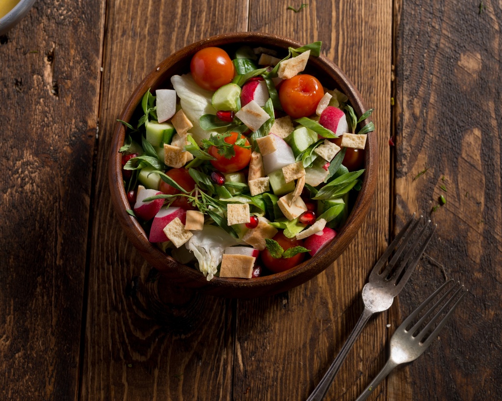 Fattoush Salad  / سلطة فتوش (كيتو) (Keto)