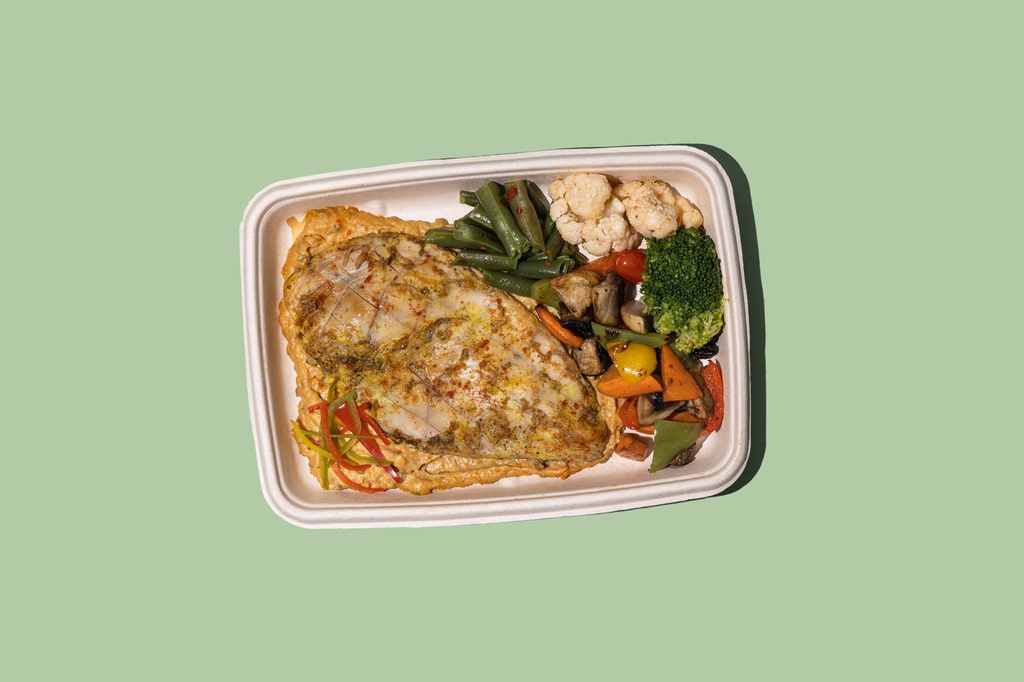 Chicken Steak W Veg / دجاج مشوي مع الخضروات