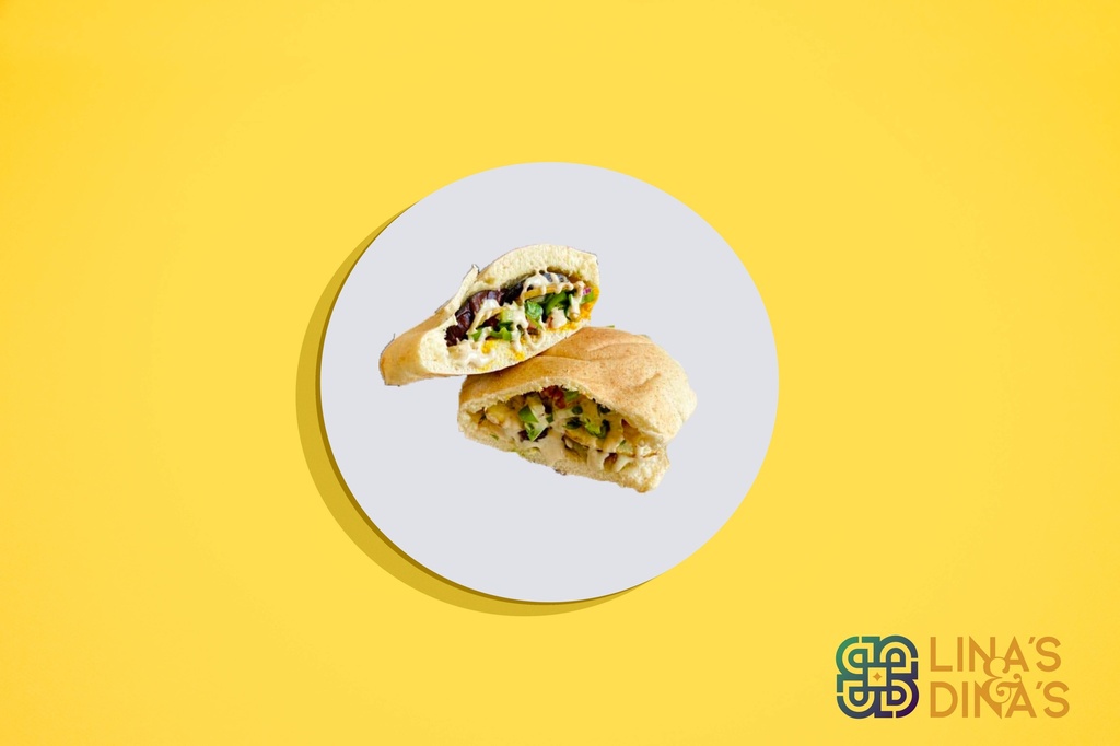 Middle Eastern Vegetarian Sandwich / ساندوتش نباتي شرق أوسطي