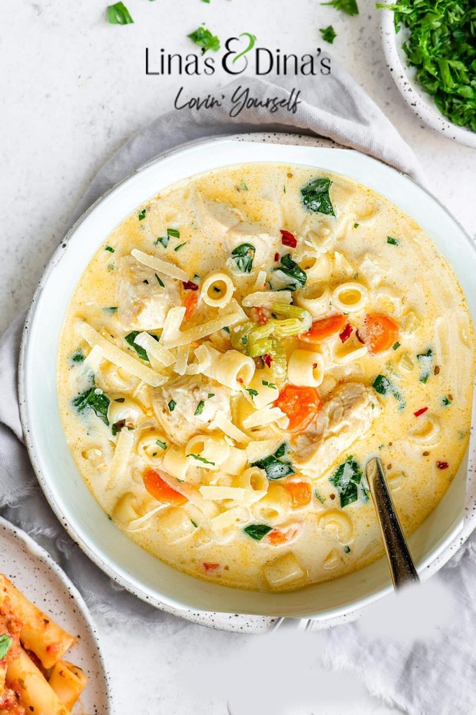 WOW- Afrado chicken maccroni soup | شوربة معكرونة ألفريدو  دجاج