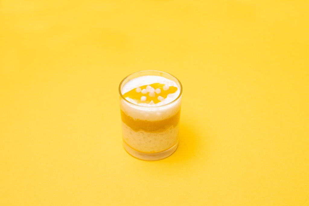 Coconut sago with caramelized pineapple &amp;Mango / جوز الهند ساغو مع الأناناس والمانجو بالكراميل