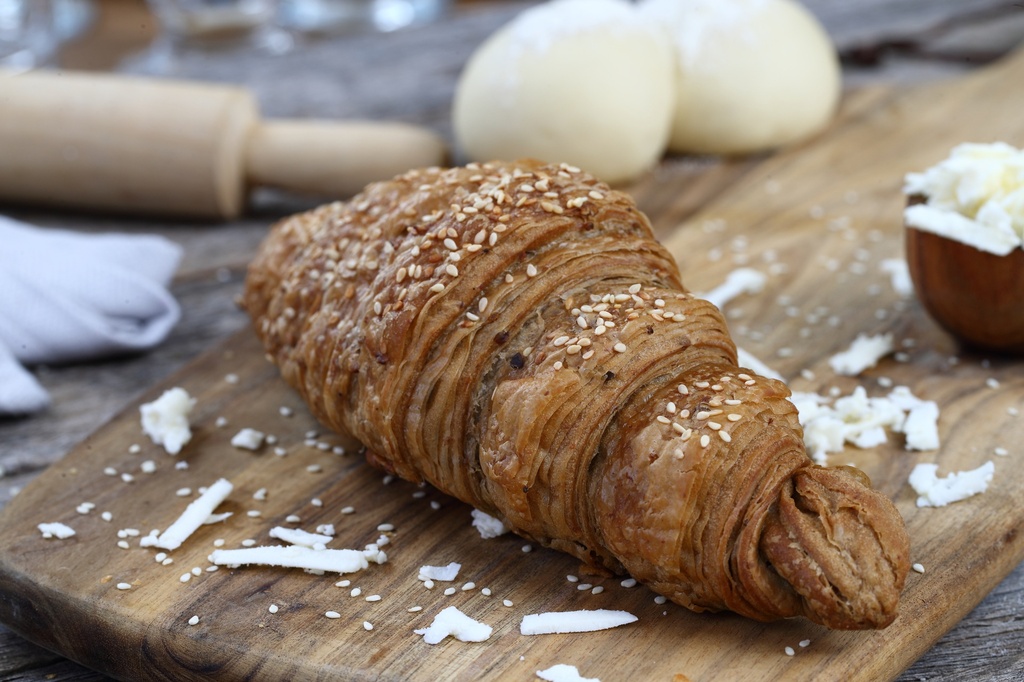 Croissant Cheese / كرواسان جبنة (copy)