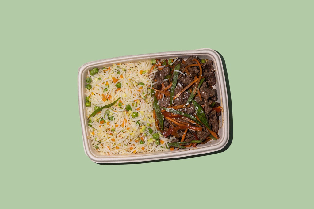 Beef Mongolian w Rice / لحم بقري منغولي مع أرز