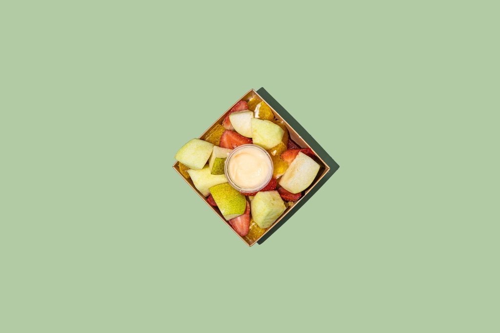 Fruit Skewers (LF)/ أعواد الفواكه المشكلة