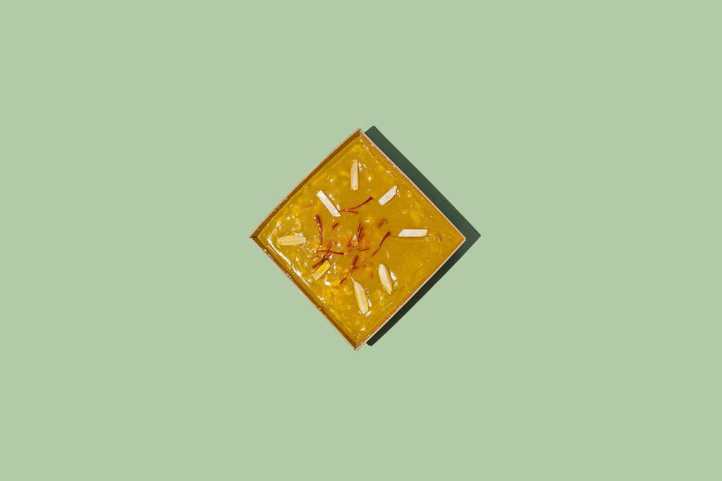 Turkish Rice Dessert Flavored With Saffron (GF + LF)/ حلوى الارز التركية بنكهة الزعفران (Vegan)