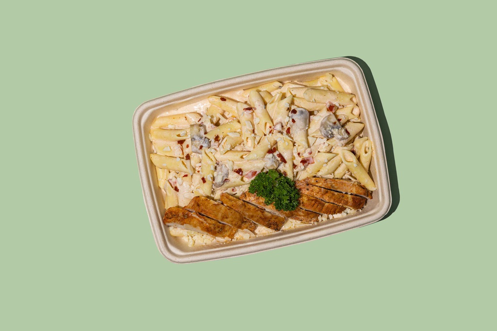Creamy Spicy Chicken Pasta (DF) / باستا الدجاج بالكريمة الحارة