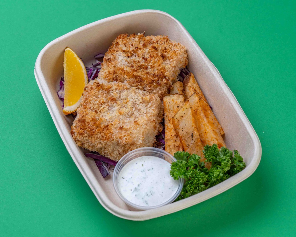 Baked Breaded Fish w Baked Potato Wedges (DF) / سمك مخبوز مع بطاطس ويدجز مشوية
