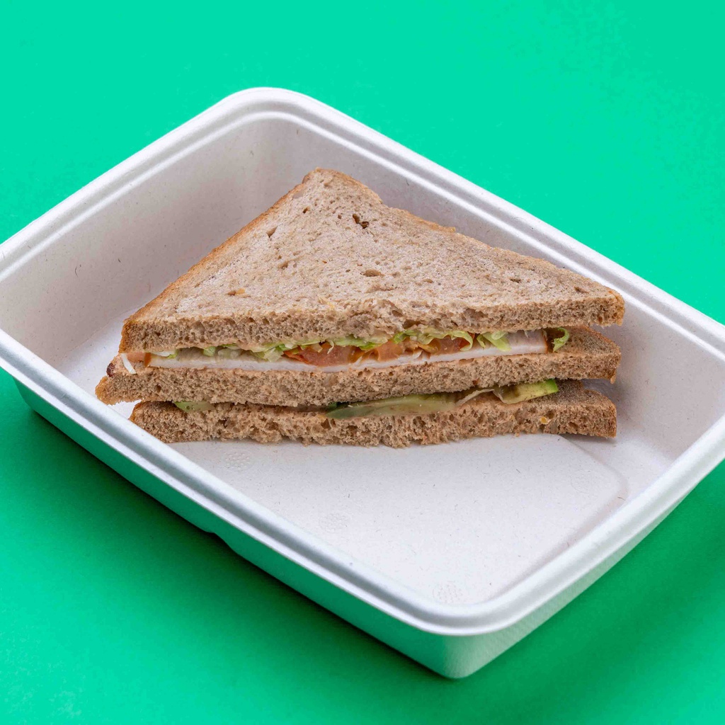 Turkey, Avocado &amp; Tomato Sandwich (New) / ساندويش ديك رومي مع الافوكادو والطماطم