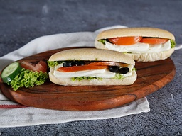 [DAS162] Panini Halloumi Pesto Sandwich / ساندوتش بانيني حلوم مع النعنع