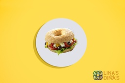 [NMN222375-1] Beetroot Bagel Feta with fresh vegetables / فيتا مع الخضار الطازجة